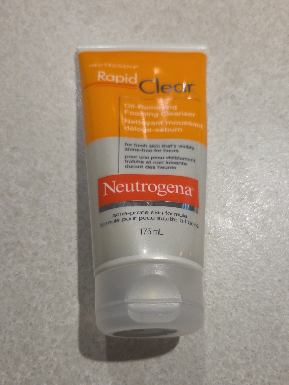Neutrogena Rapid Clear Oil Removing Foaming Cleanser